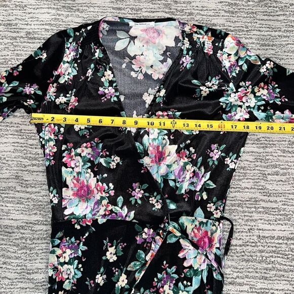 New ZARA Floral-Print Velvet Wrap Midi Dress Small - Picture 9 of 15